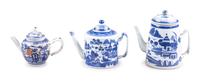 13 Chinese Export Blue and White Porcelain Articles