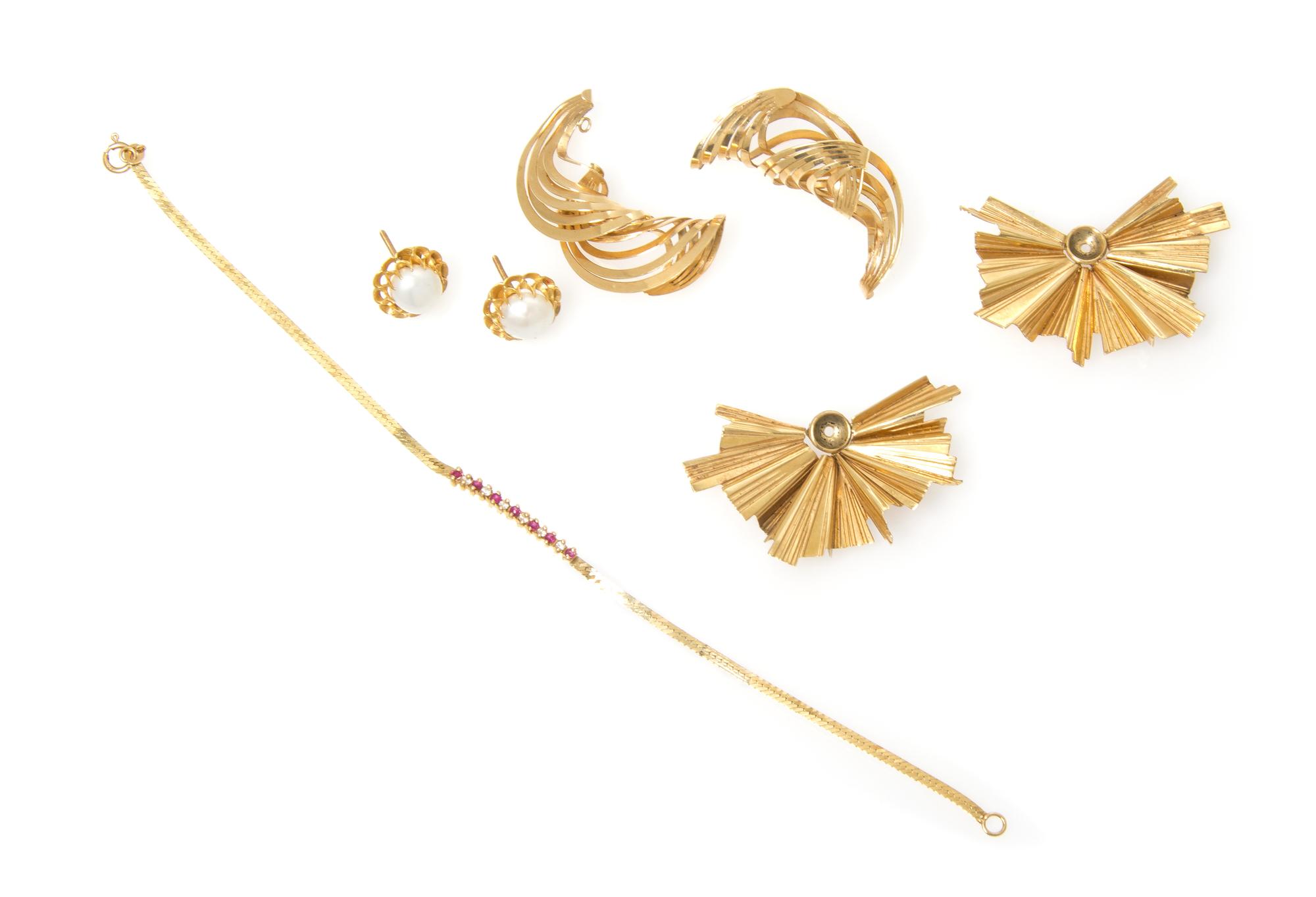 A Collection of Yellow Gold, Diamond, Ruby and Pearl Jewelry, 11.60 dwts.
