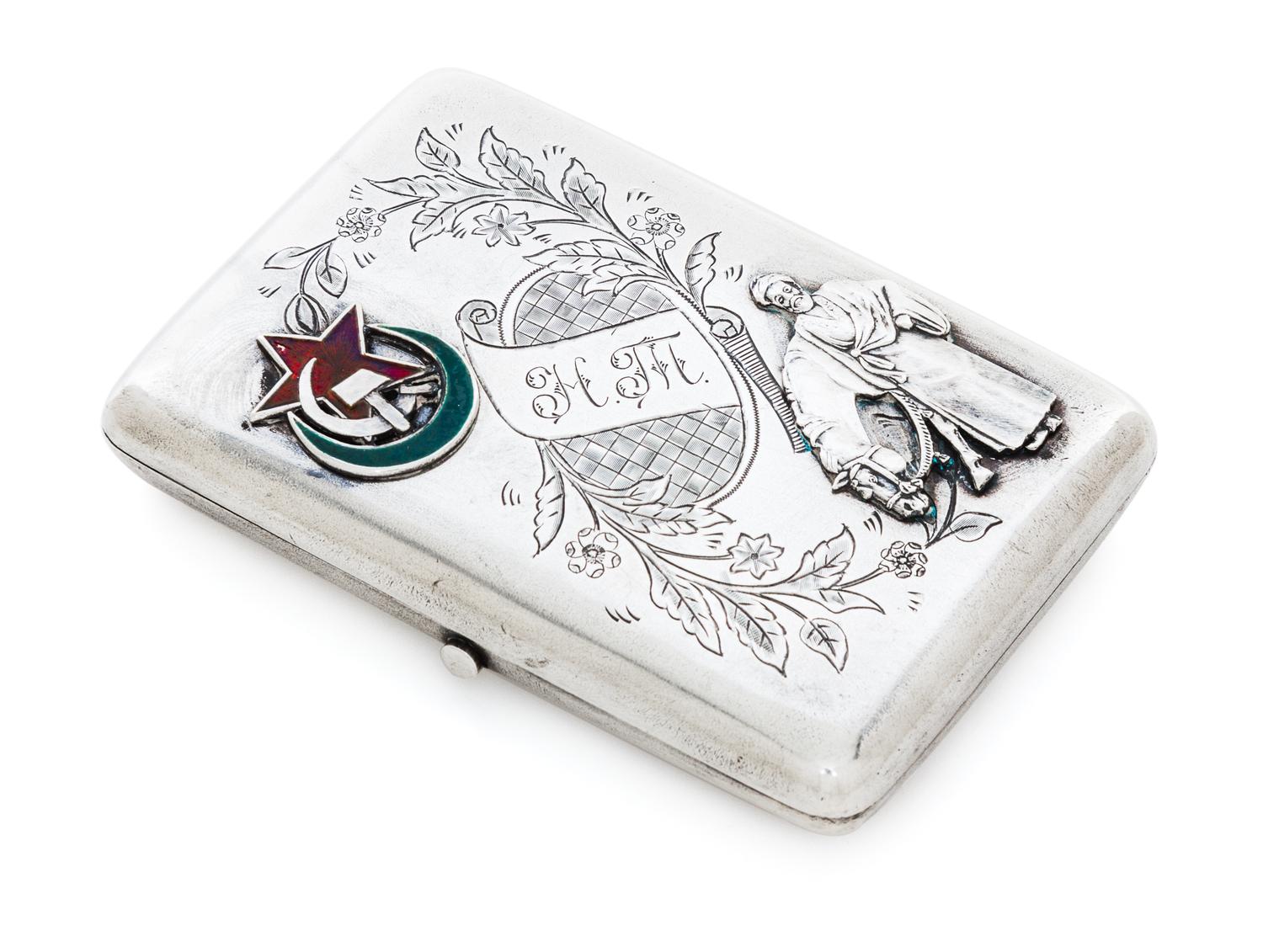 A Russian Silver and Enamel Cigarette Case, Mark of Sergei Nazarov, Assay Mark of Ivan Lebedkin, Moscow, Early 20th Century, the hinged