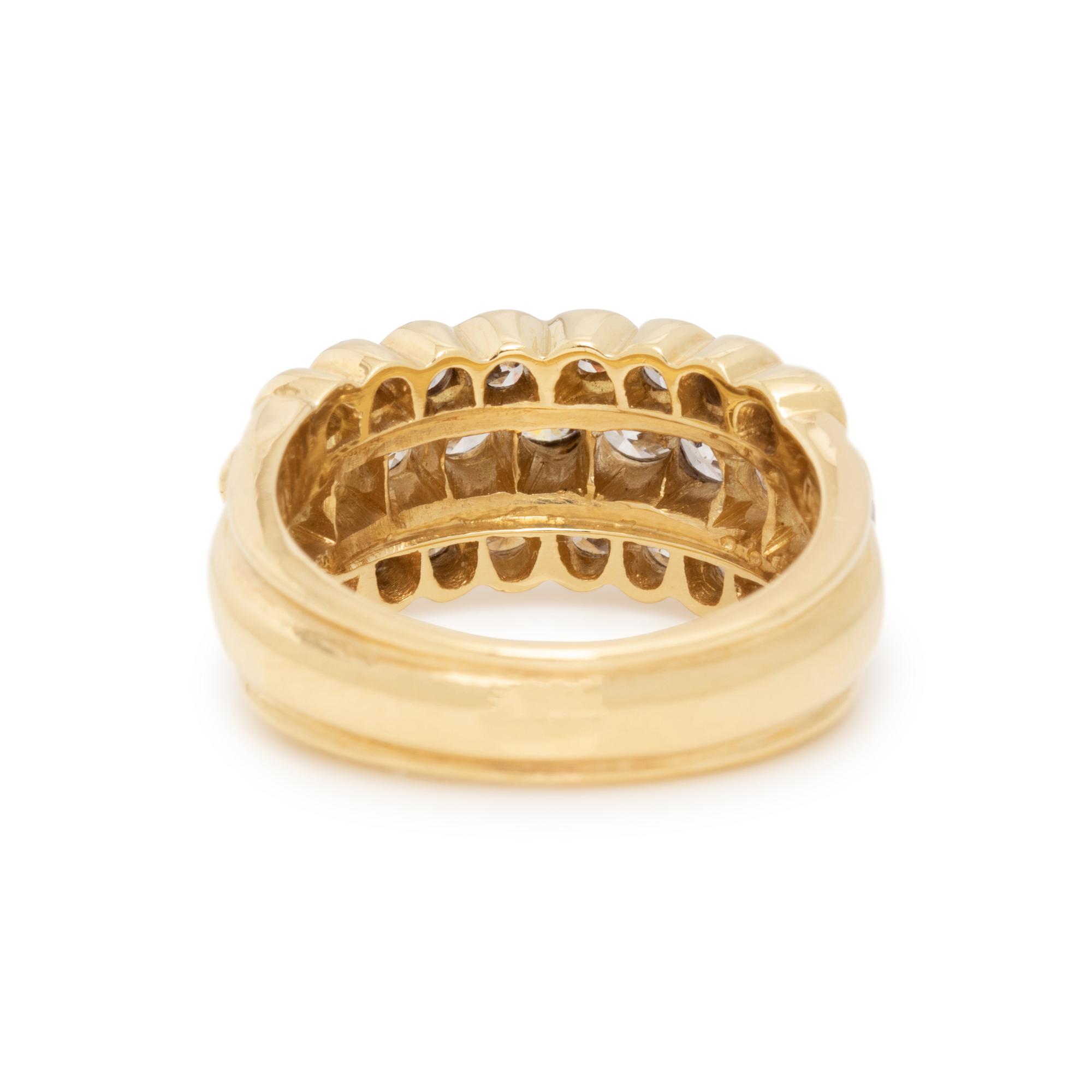 YELLOW GOLD AND DIAMOND RING