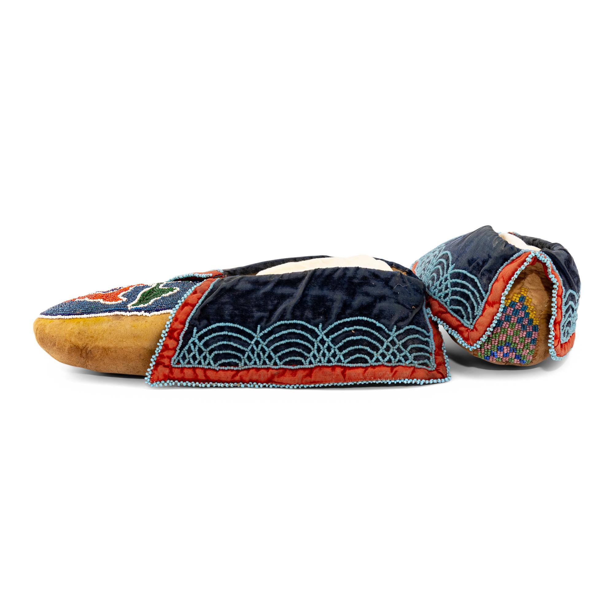 Delaware Beaded Hide Moccasins, with Ribbonwork