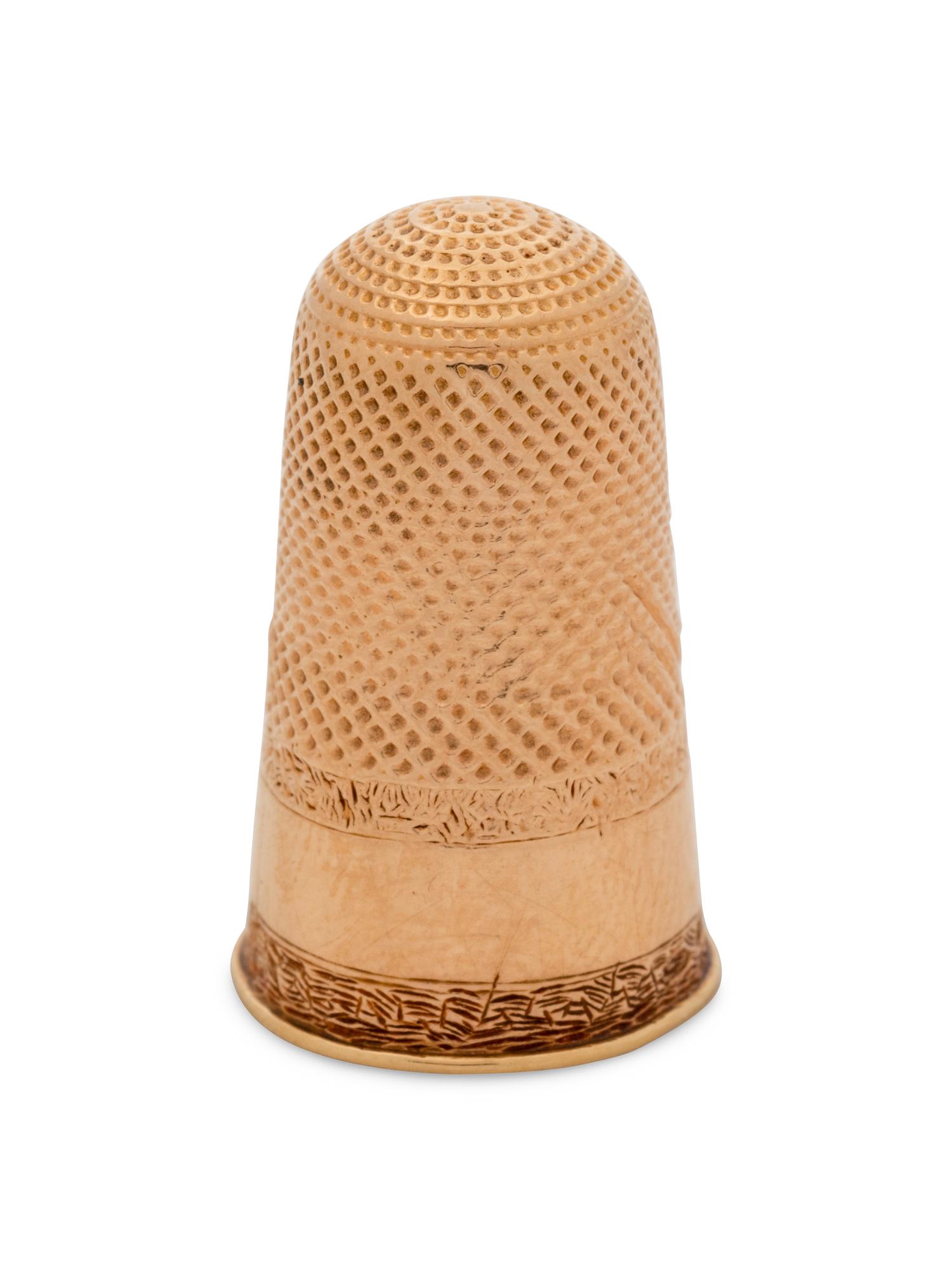 A 14-Karat Yellow Gold Thimble