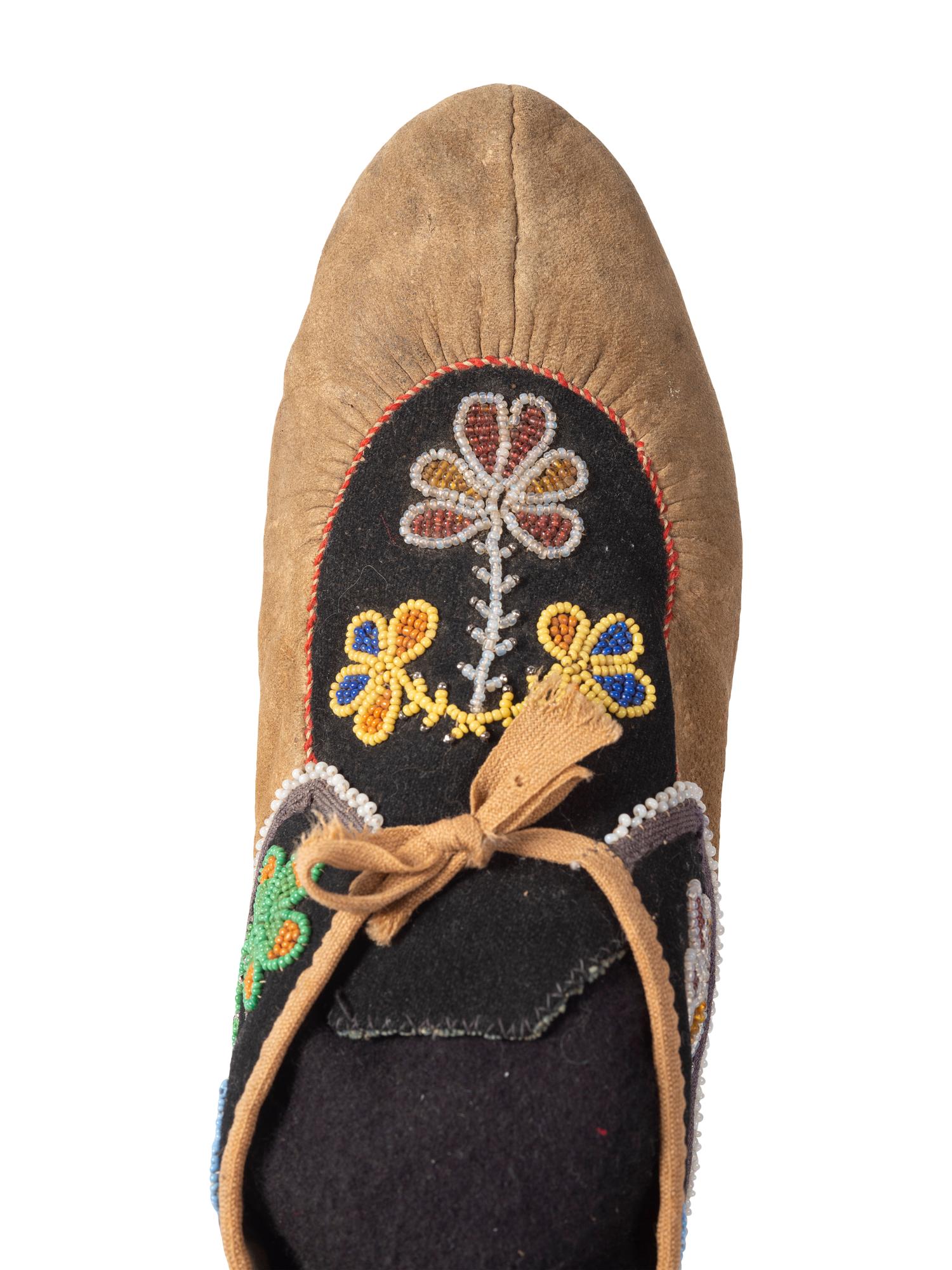 Anishinaabe Beaded Hide Moccasins