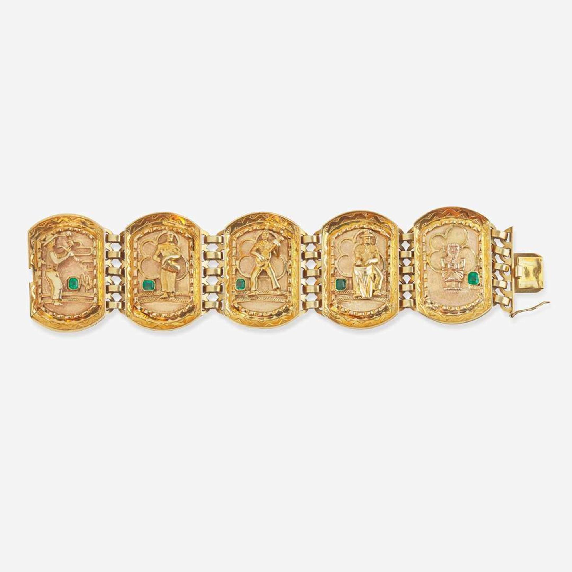 An 18K Yellow Gold and Emerald Bracelet