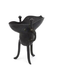 An Archaistic Bronze Wine Vessel, Jue — CHENGHUA PERIOD (1465-1487)
