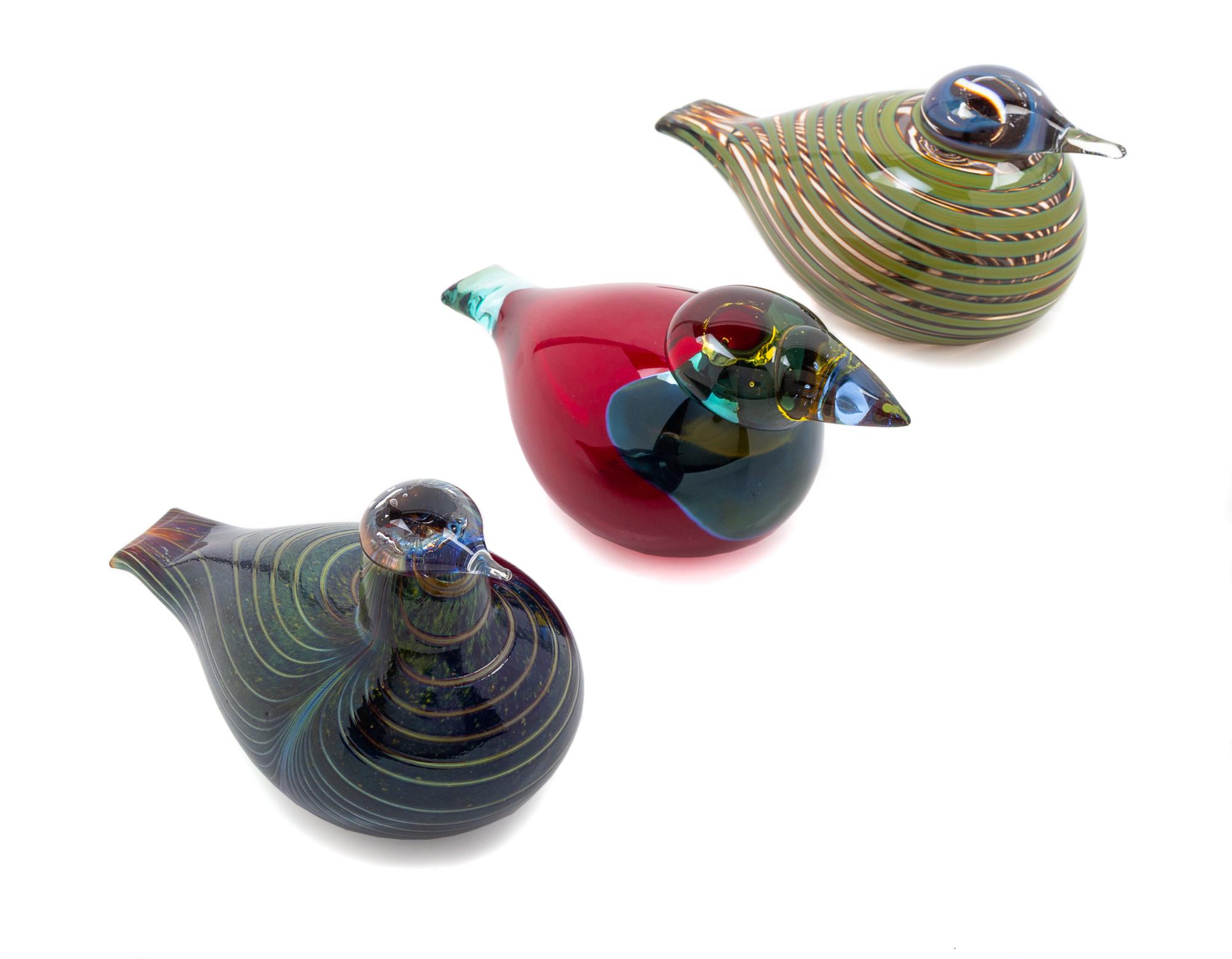 Ovia Toikka, (Finnish, b. 1931), Three Bird Figures Iittala/Nuutajarvi, Finland
