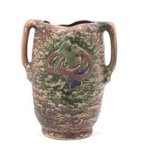 A Roseville Imperial I Handled Vase Height 10 inches. — EARLY 20TH CENTURY