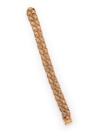 VINTAGE, YELLOW GOLD HEART BRACELET