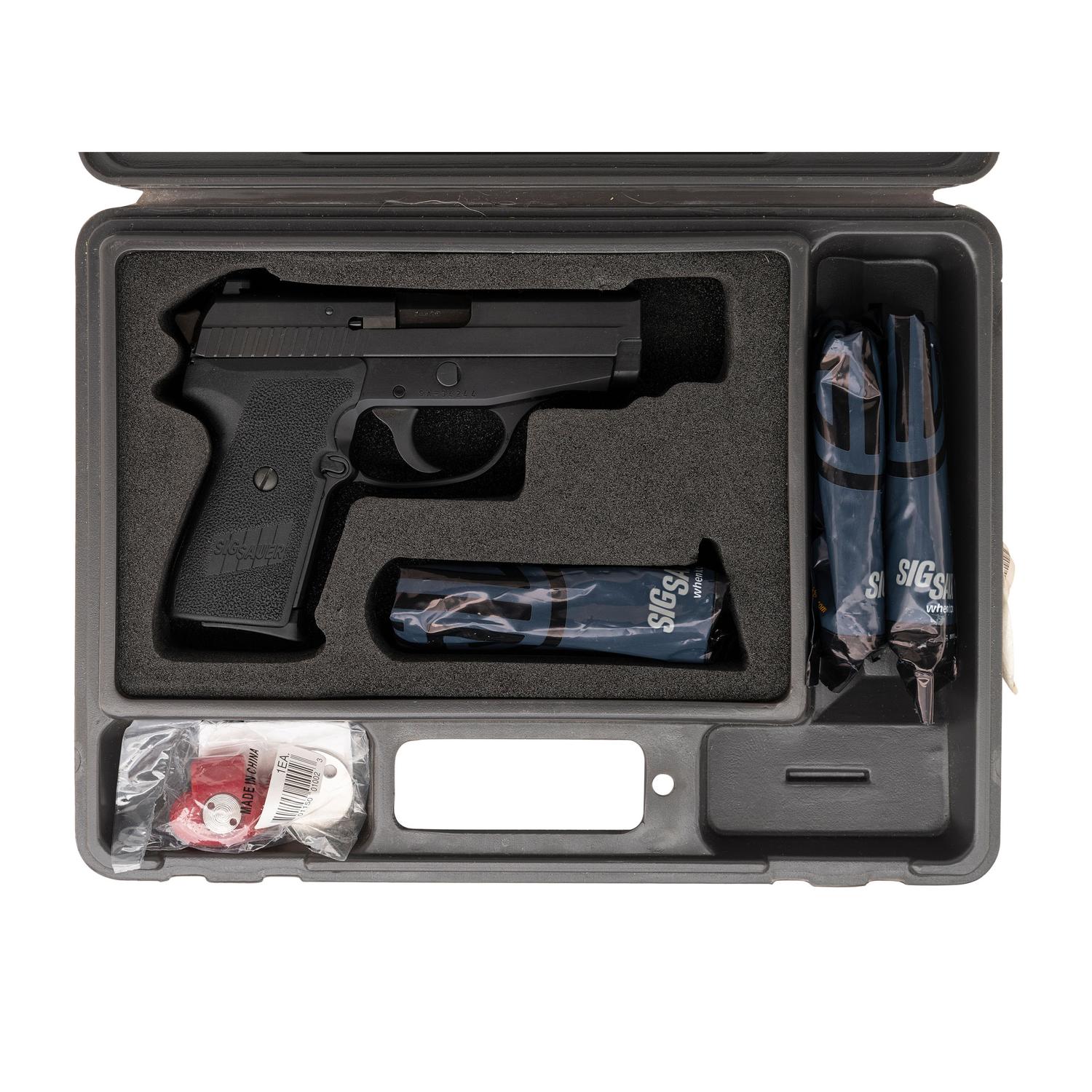 *Sig Sauer P239 9mm Pistol in Box
