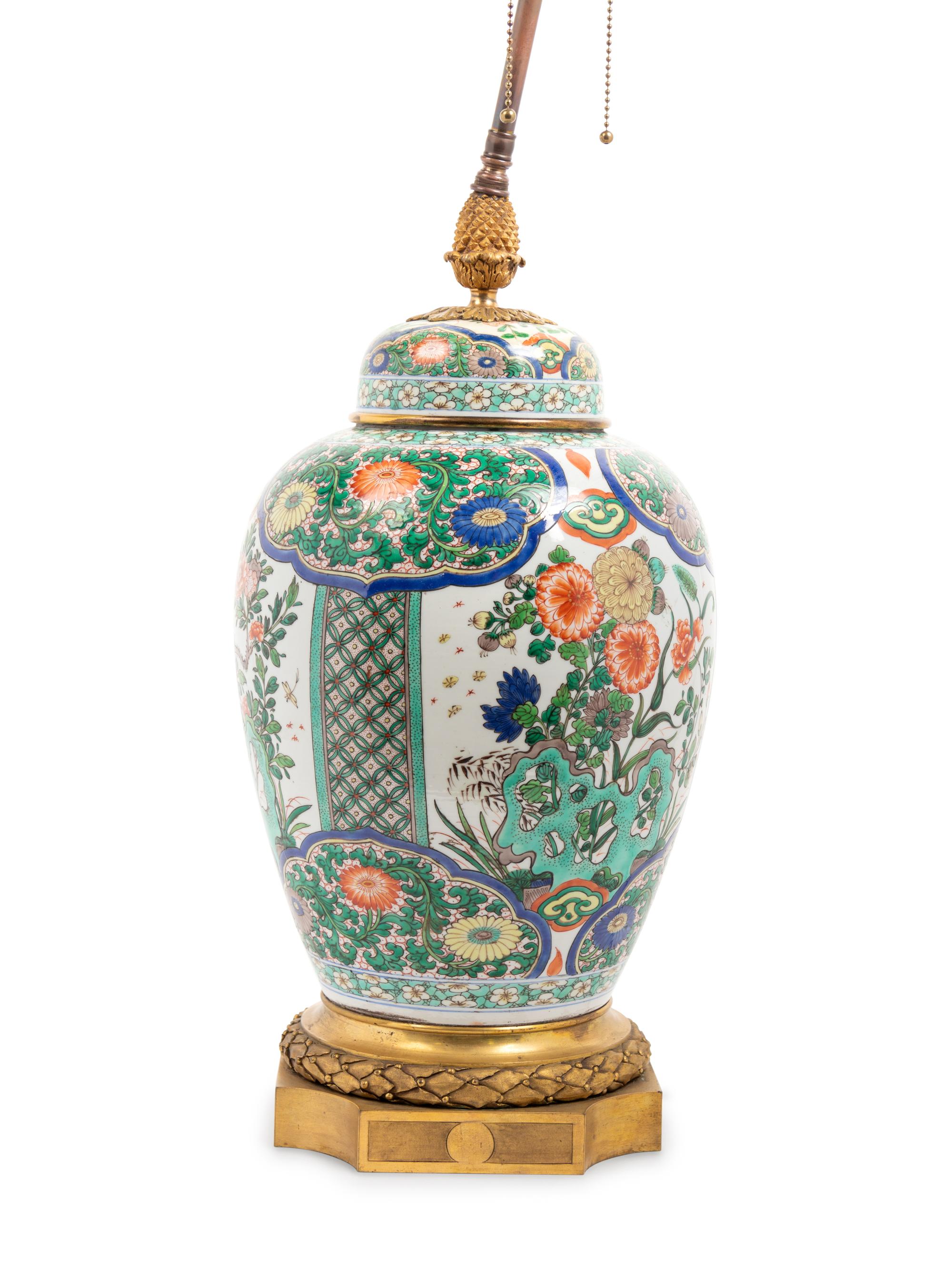 A Chinese Export Famille Verte Porcelain Covered Jar