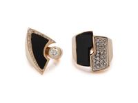 COLLECTION OF YELLOW GOLD, ONYX AND DIAMOND RINGS