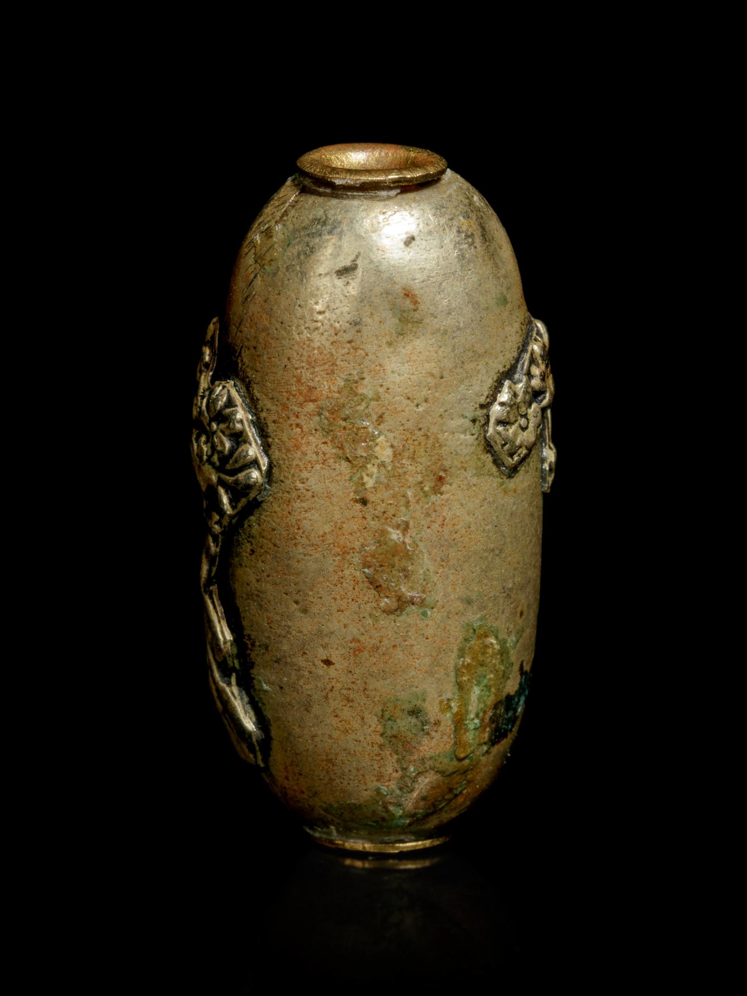 A Bronze Bead-Form Ojime