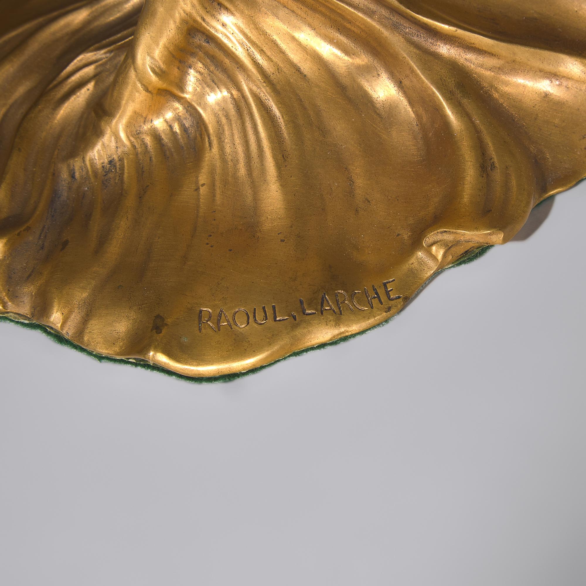 Bronze light sculpture