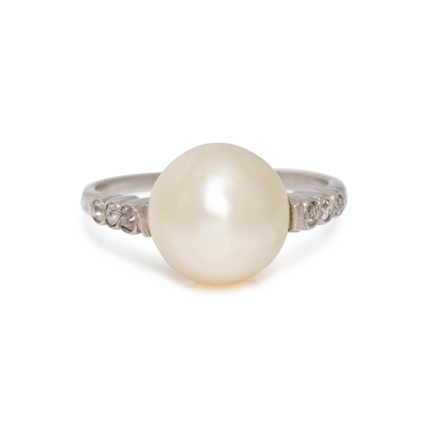 ANTIQUE, PEARL AND DIAMOND RING