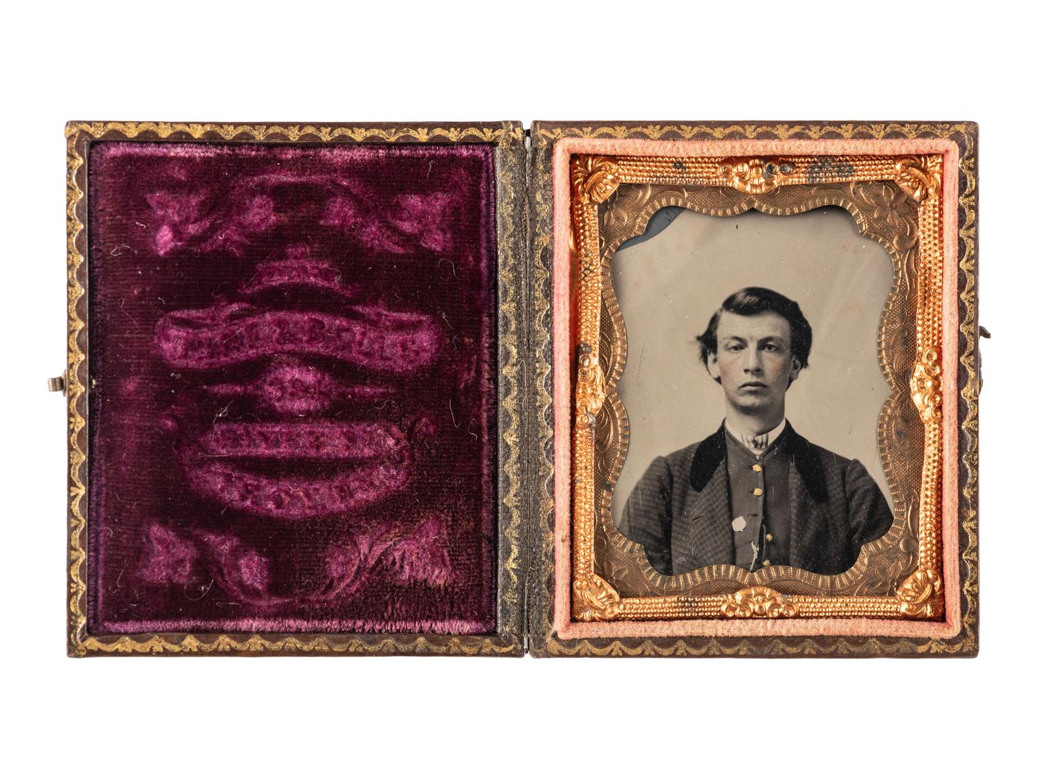 [CIVIL WAR]. Ninth plate tintype of a likely western theater officer posed with a porkpie hat, plus.