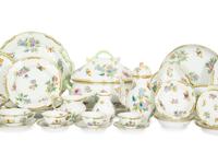 A Herend Queen Victoria Porcelain Dinner Service