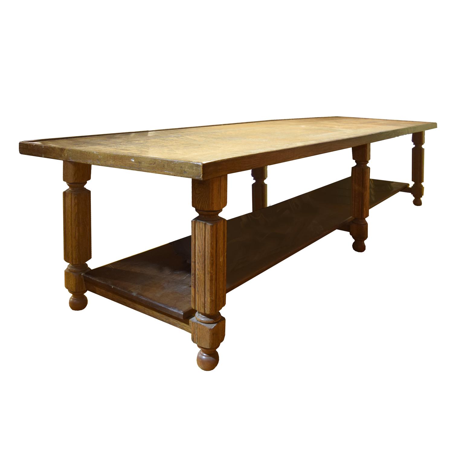 An Oak Draper's Table 136.5" W x 36.5" D x 32" H — Argentine, 20th Century