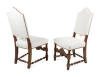 A Pair of William & Mary Style Oak Side Chairs — 20th CENTURY