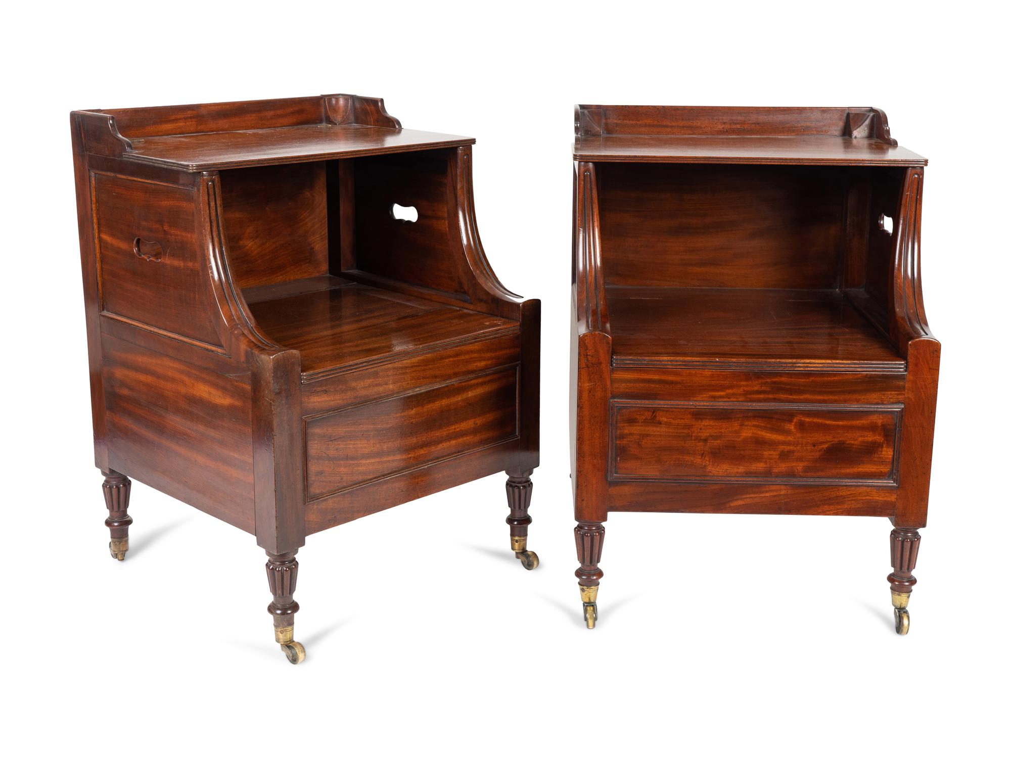 A Pair of Regency Mahogany Bedside Commodes Attributed to Gillows — 19TH CENTURY
