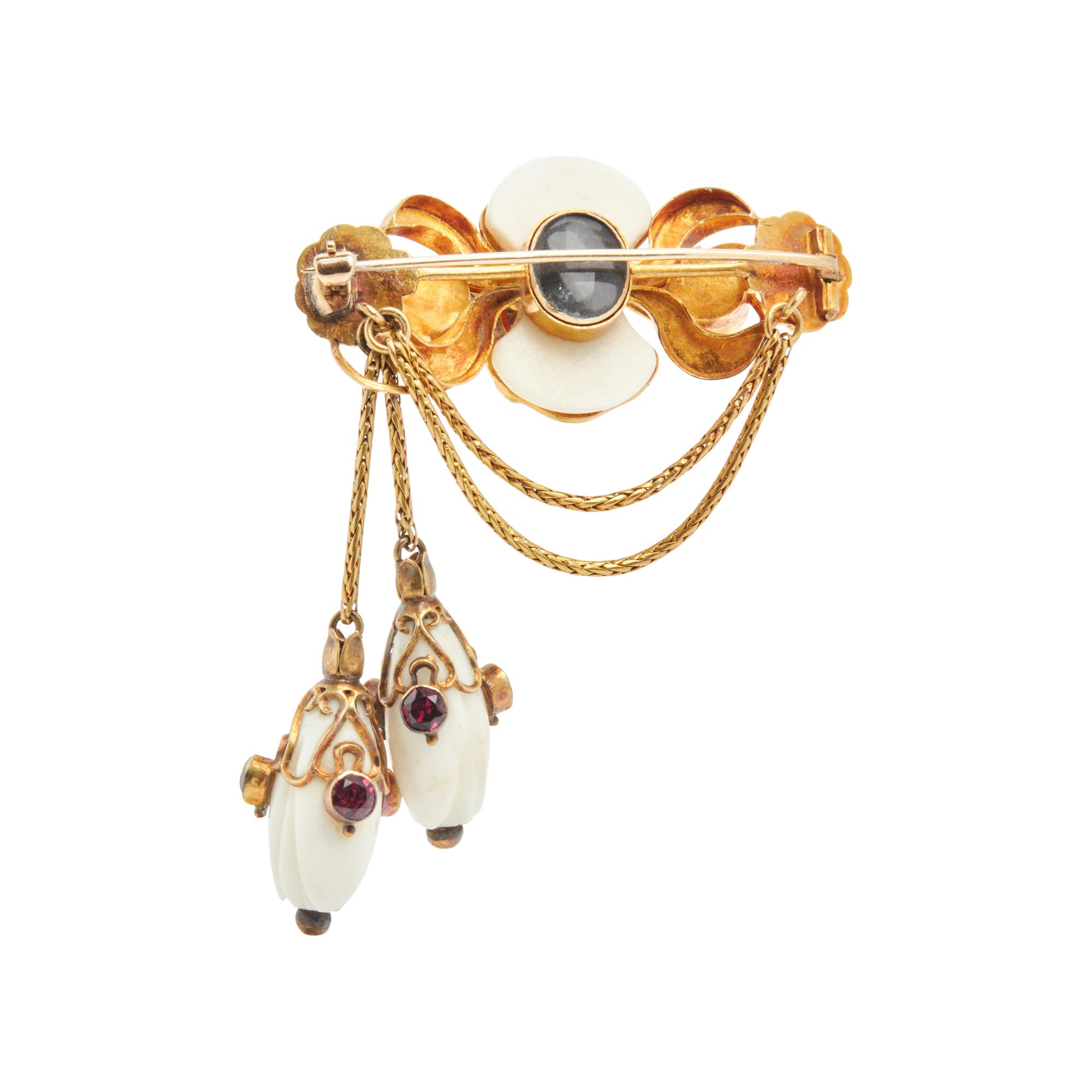 ETRUSCAN REVIVAL, YELLOW GOLD, GARNET, AND CORAL BROOCH