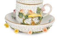 A Meissen Porcelain Schneeballen Cup and Saucer — 19TH/20TH CENTURY