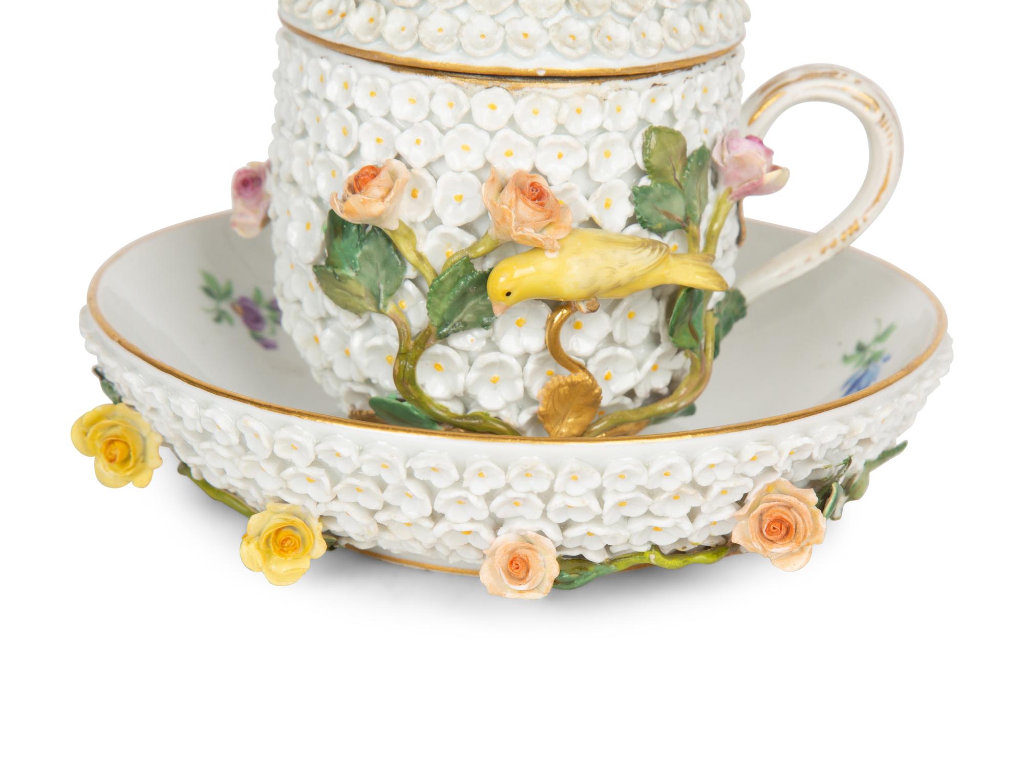 A Meissen Porcelain Schneeballen Cup and Saucer — 19TH/20TH CENTURY