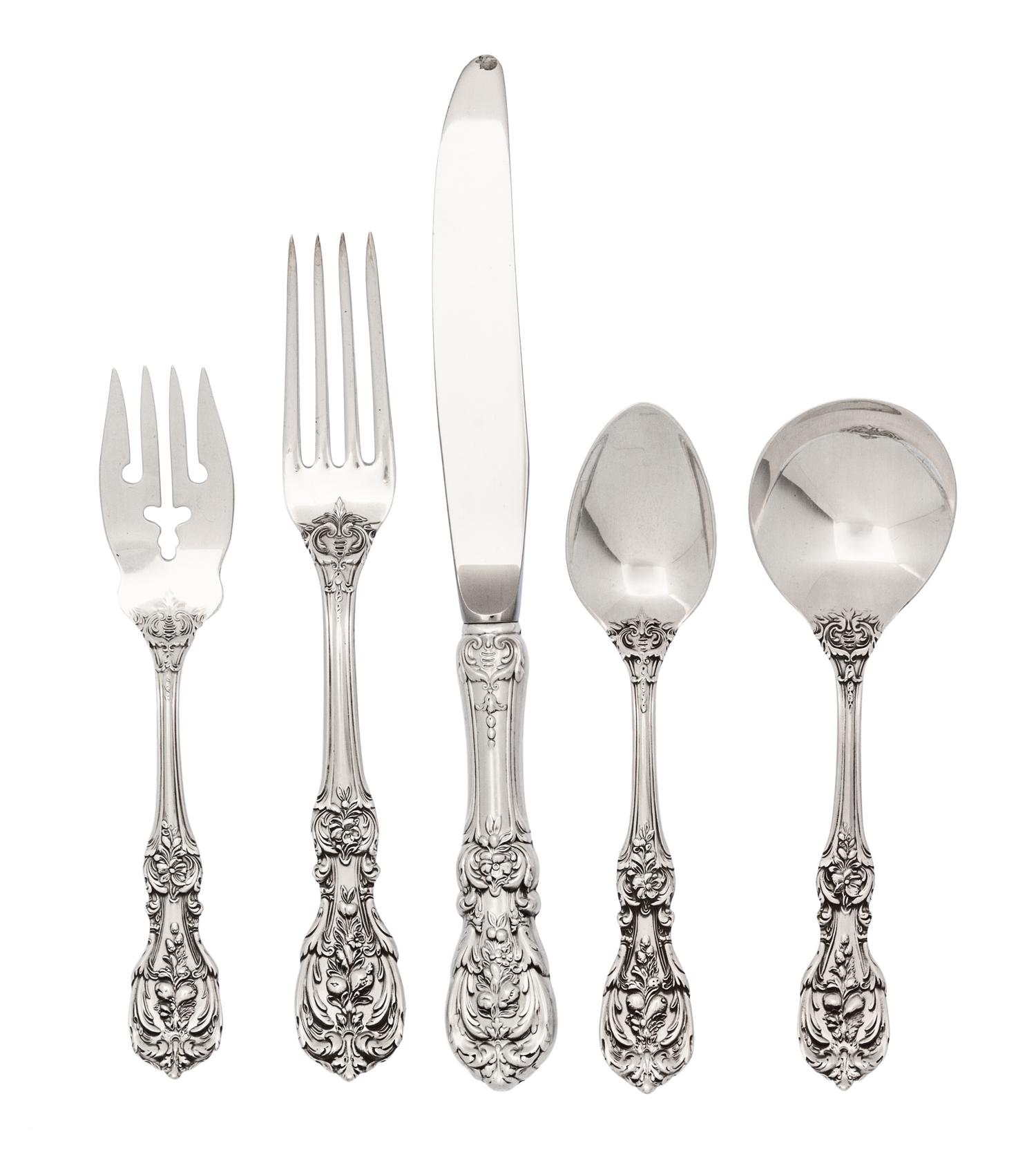 An American Silver Flatware Service, Reed & Barton, Taunton, MA, Francis I pattern, comprising: 10 dinner knives 10 dinner forks 10 sal