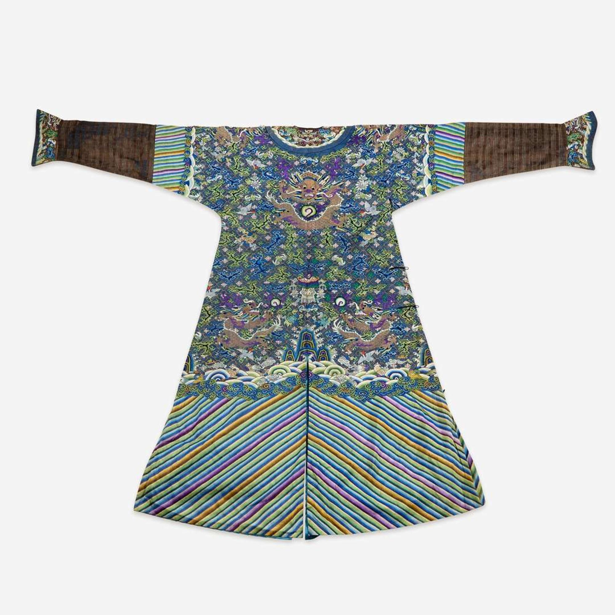A Chinese kesi tapestry dragon robe 缂丝龙袍 19th/early 20th century ???????