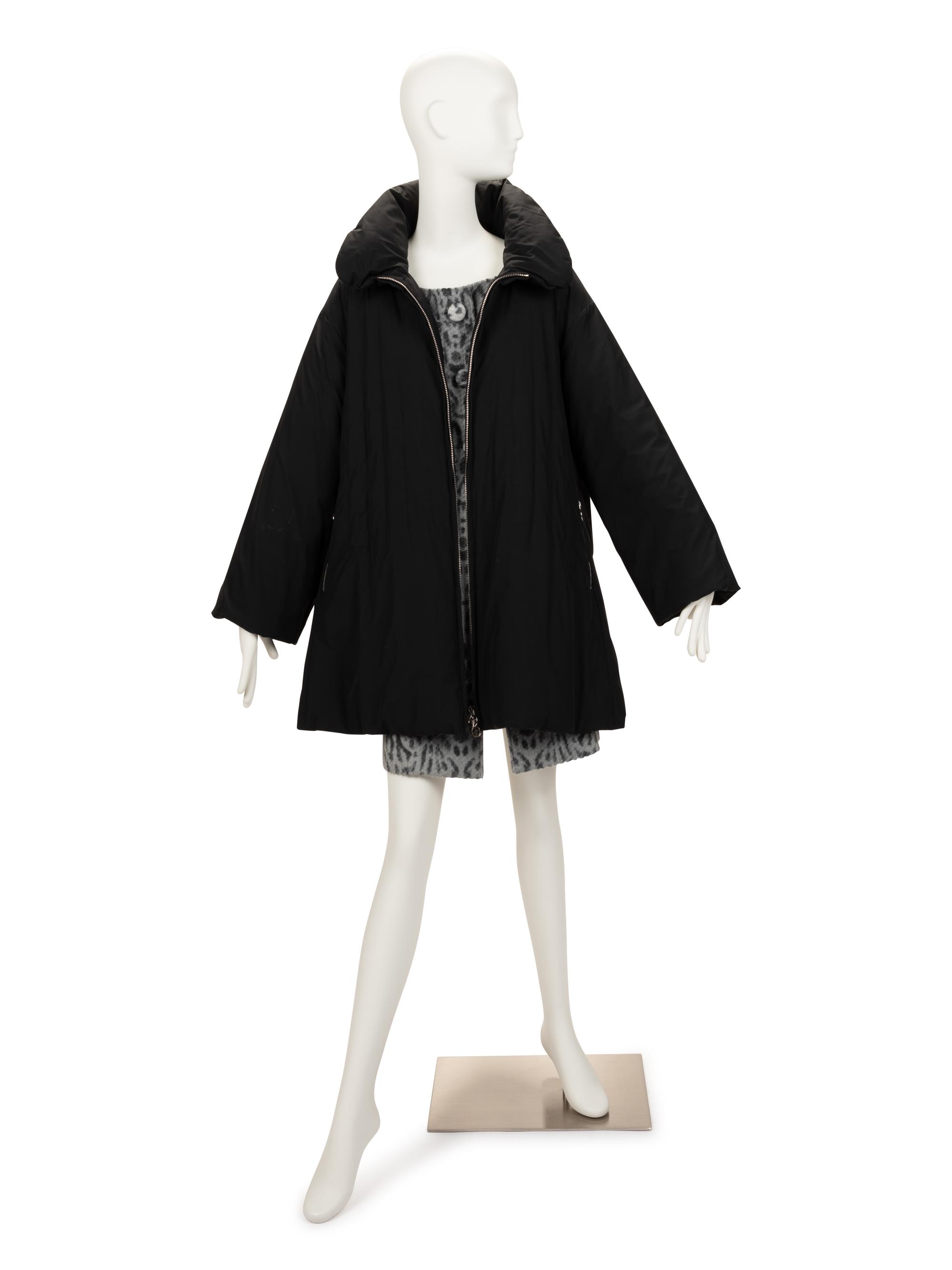 Giorgio Armani Black Nylon Puffer Coat, 2000-10s