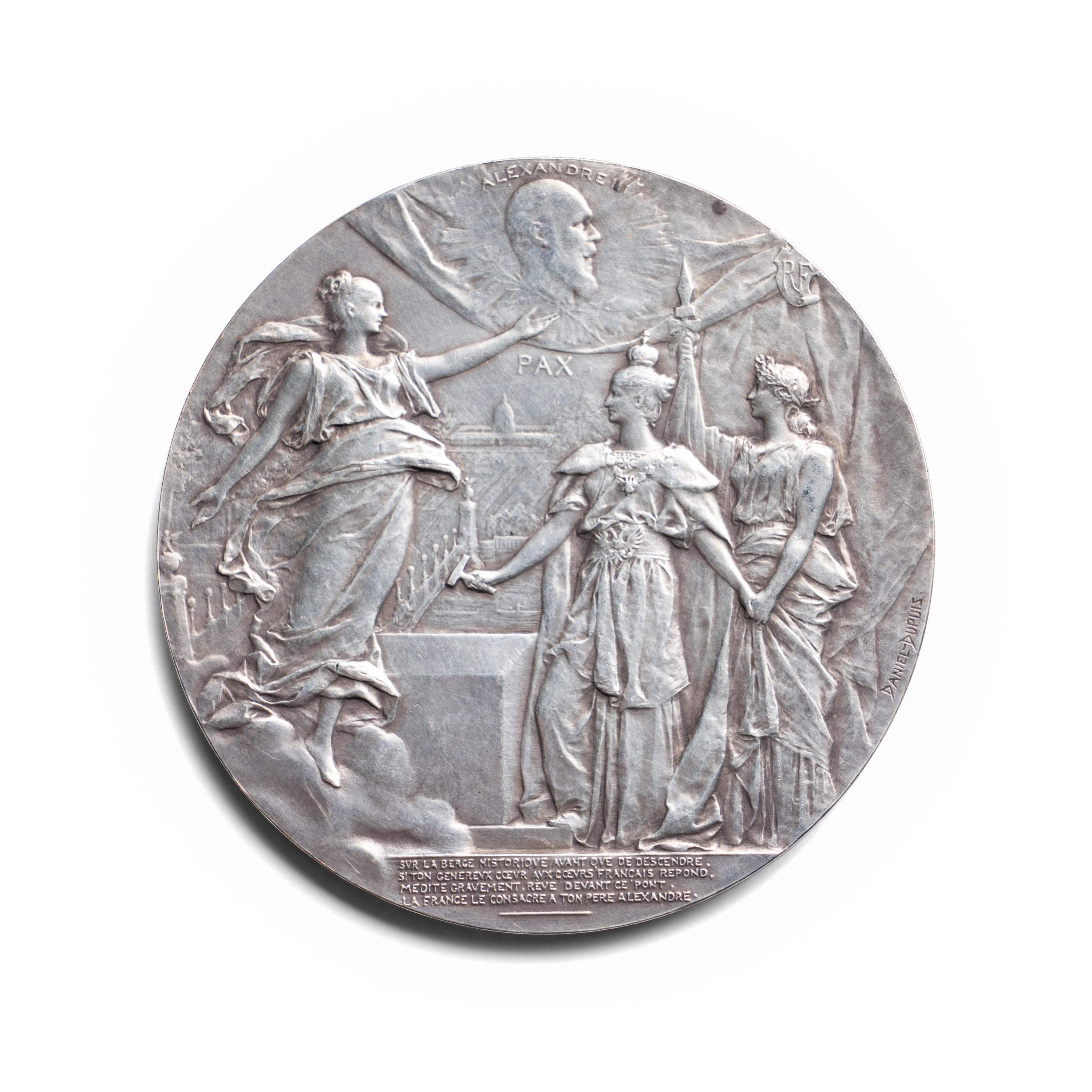 [EXONUMIA] A Silver-Plate Bronze Commemorative Medal by Jean Baptiste Daniel Dupuis (1848-1899) Commemorating the Laying of the Foundation for the Alexander III in Paris in 1896