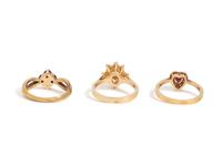COLLECTION OF YELLOW GOLD, DIAMOND AND RUBY RINGS