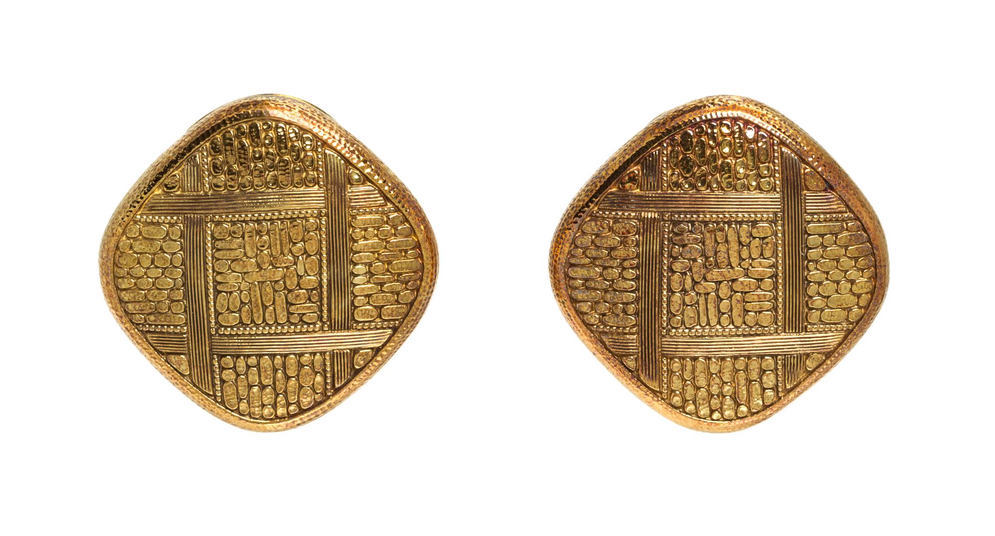 A Pair of 18 Karat Yellow Gold Earclips, Alex Sepkus, 12.50 dwts.