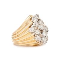 YELLOW GOLD AND DIAMOND RING