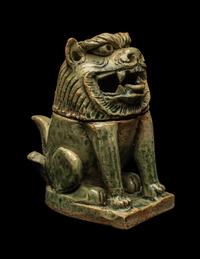 A Japanese Oribe Pottery Incense Burner