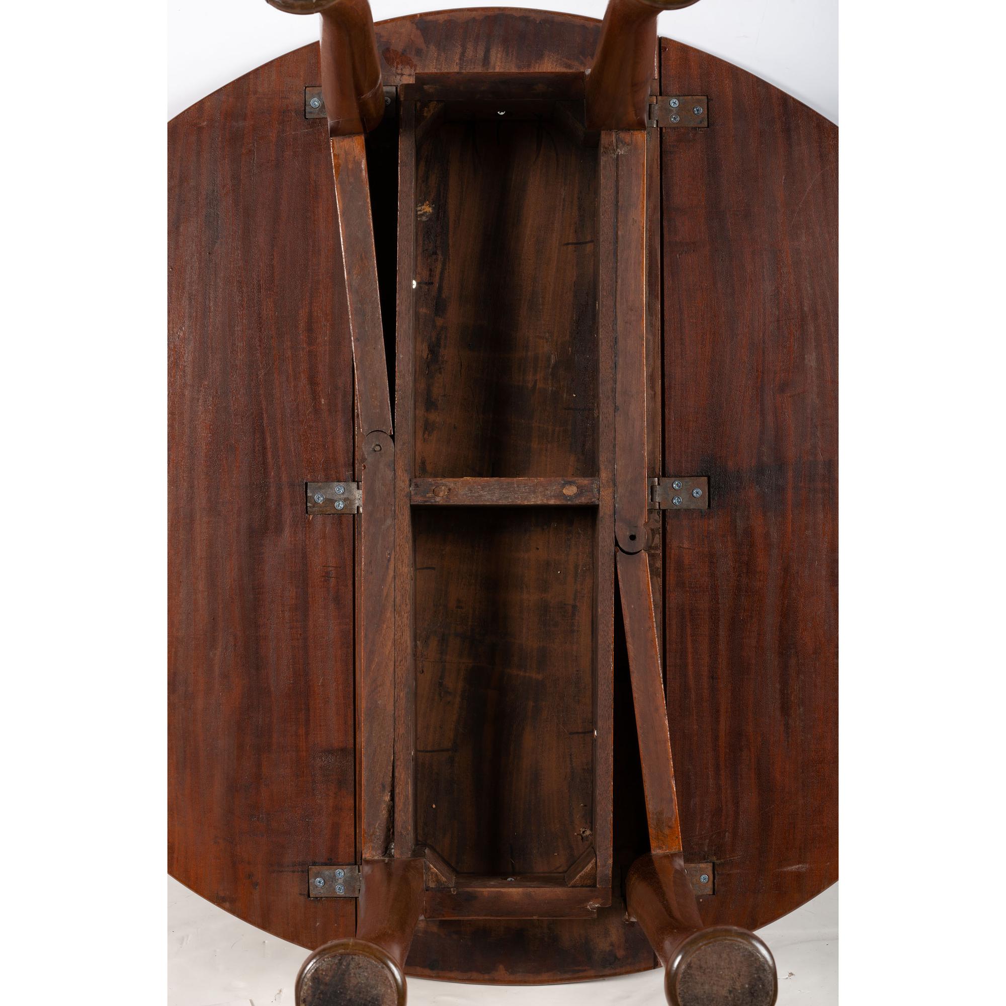 The Washington-Fairfax George III Mahogany Drop Leaf Table