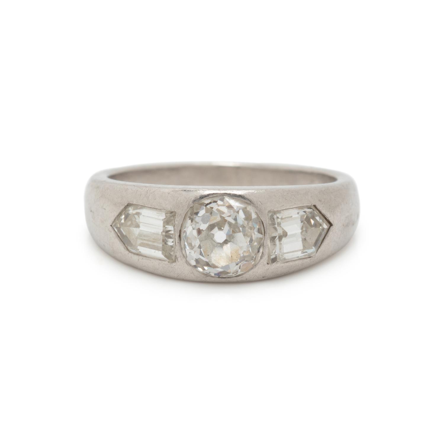 GILLOT, ANTIQUE, PLATINUM AND DIAMOND RING