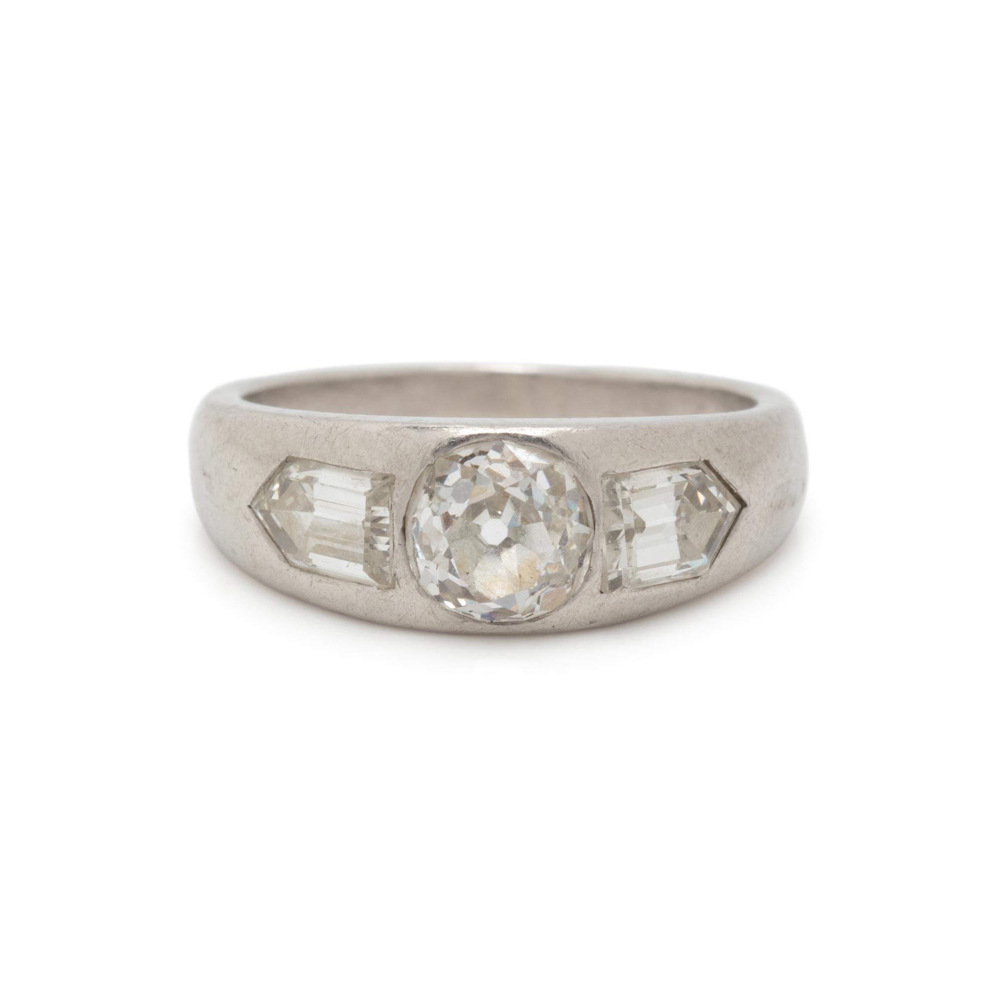 GILLOT, ANTIQUE, PLATINUM AND DIAMOND RING