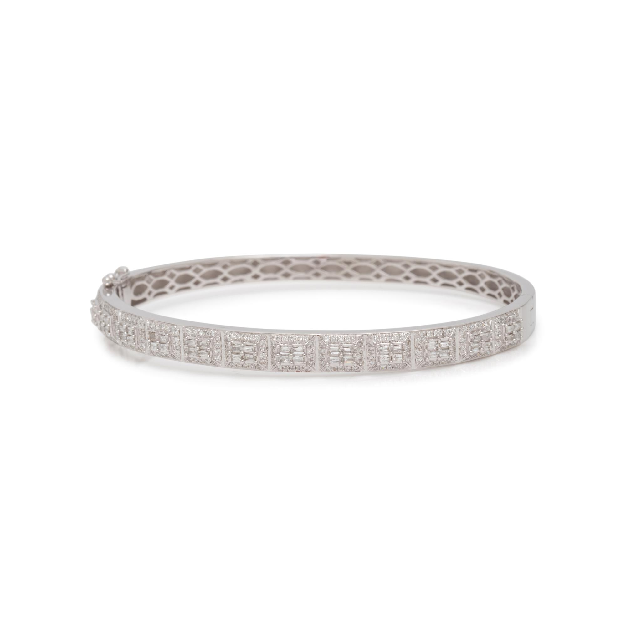 WHITE GOLD AND DIAMOND BANGLE BRACELET