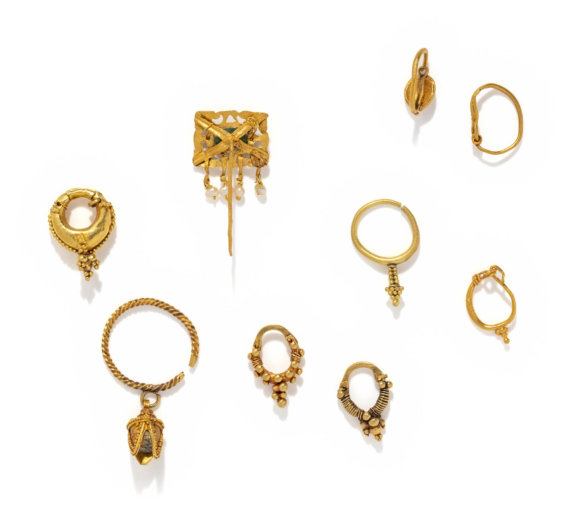 Nine Greco-Roman Gold Earrings