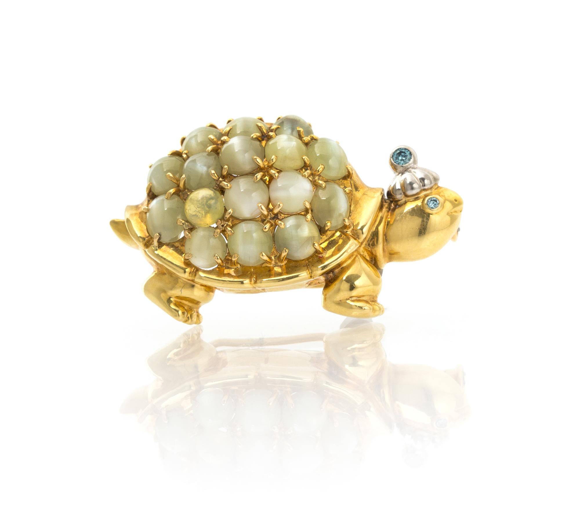 An 18 Karat Yellow Gold, Platinum, Cat's Eye Chrysoberyl and Irradiated Color Diamond Turtle Brooch, 11.50 dwts.