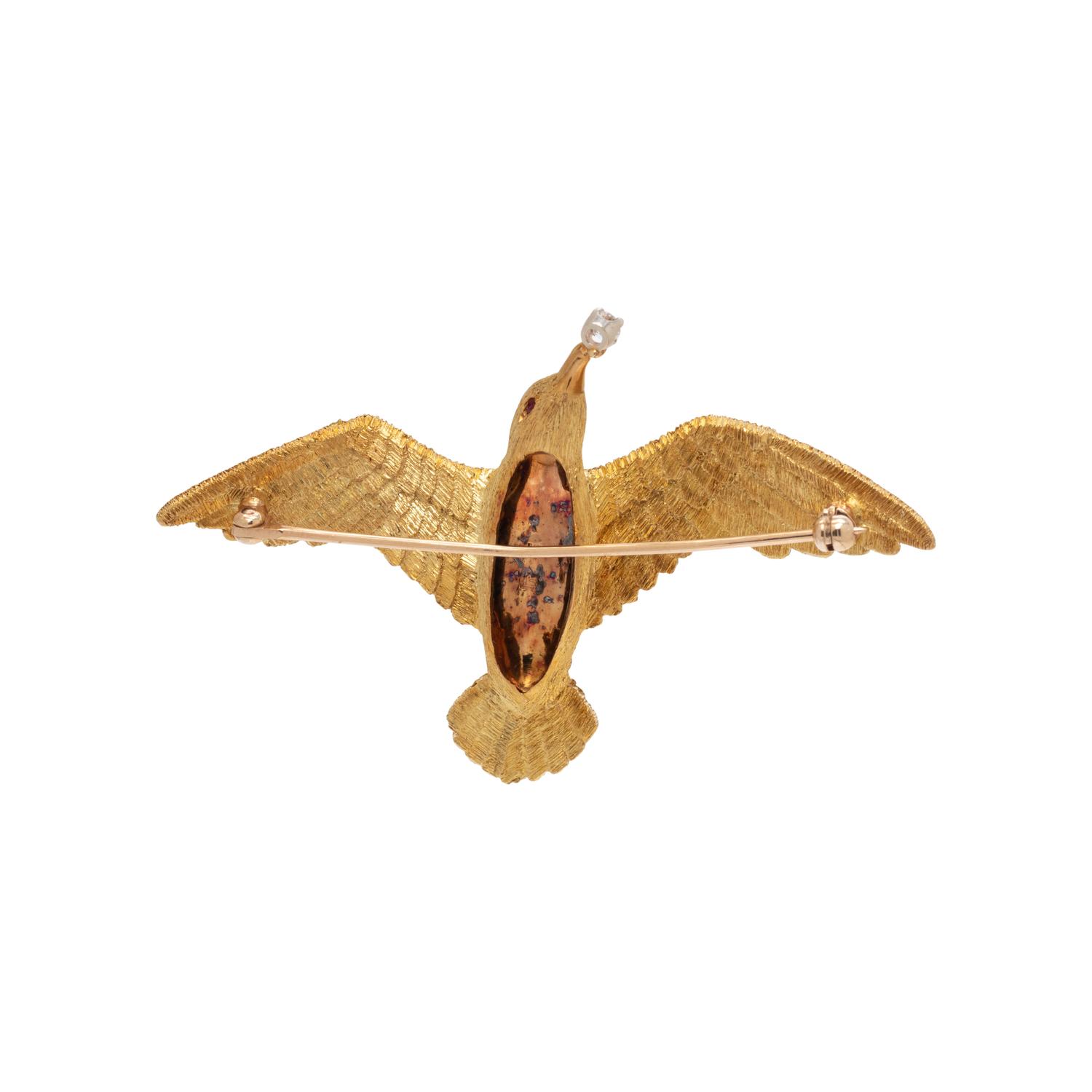 YELLOW GOLD AND DIAMOND BIRD BROOCH