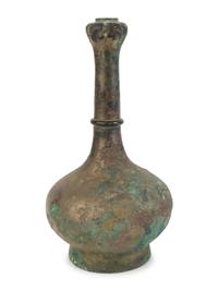 A Chinese Garlic Bulb-Form Bronze Wine Vessel — HAN DYNASTY