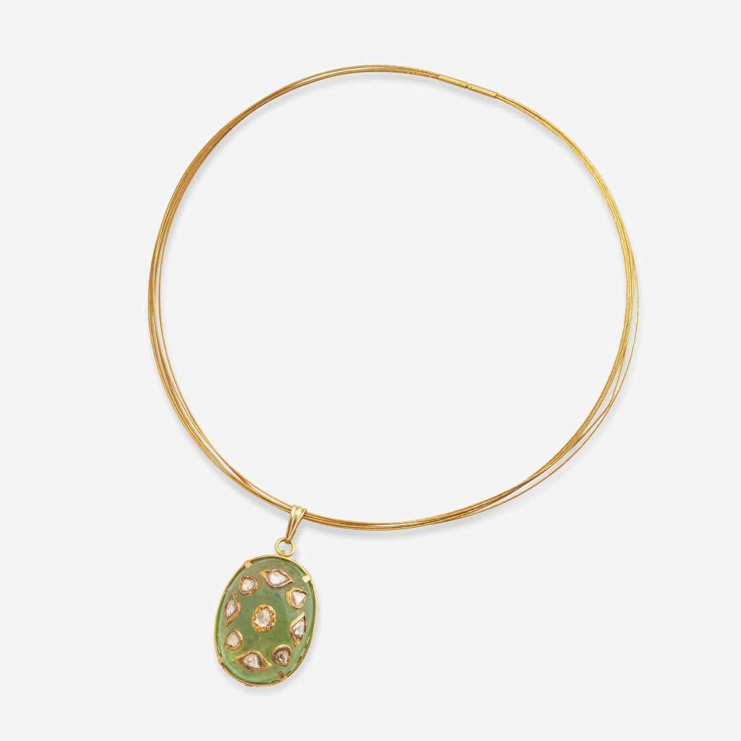 An 18K Yellow Gold, Emerald, and Polki Diamond Necklace