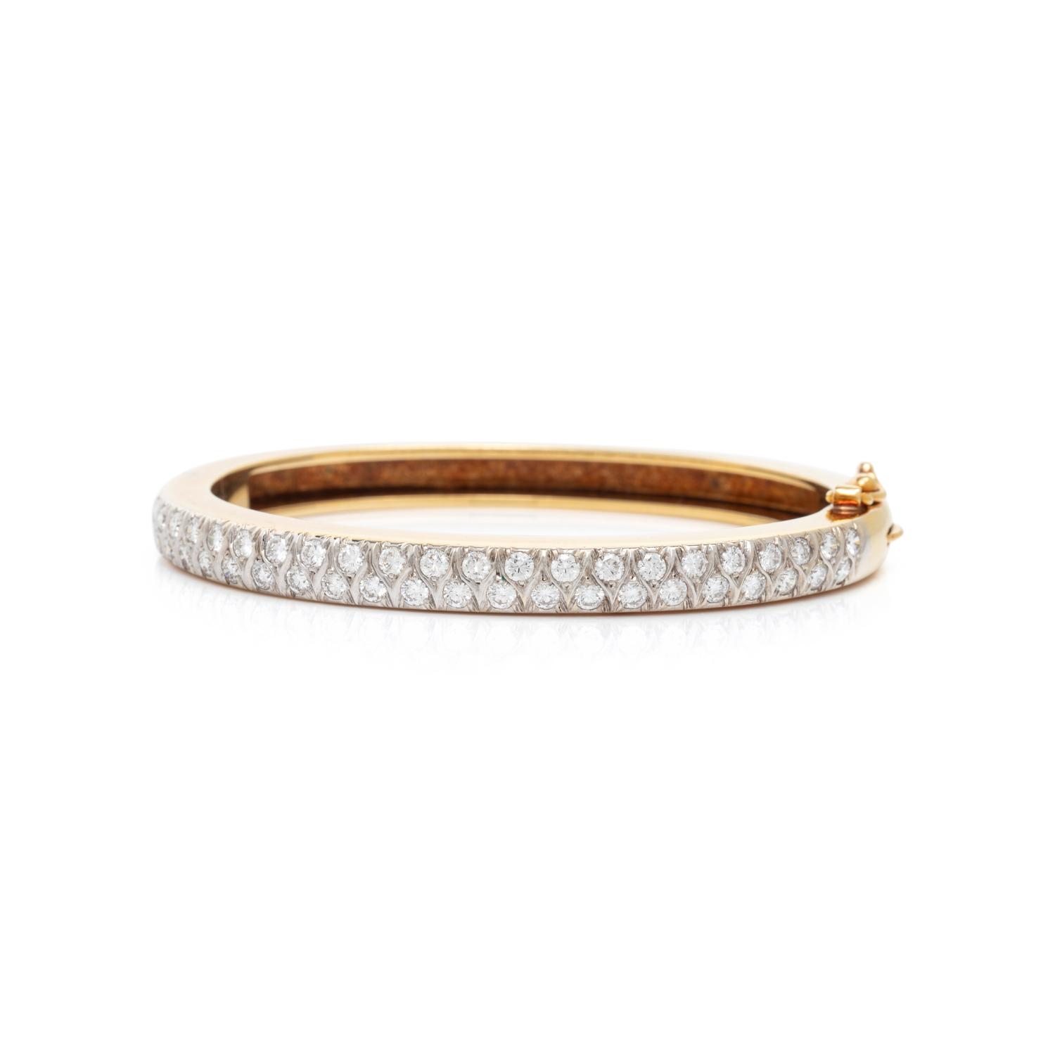 BICOLOR GOLD AND DIAMOND BANGLE BRACELET