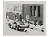 [CIVIL RIGHTS]12 photos of activists picketing at Wyman-Gordon Co for refusal to hire Black workers