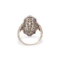 DIAMOND RING
