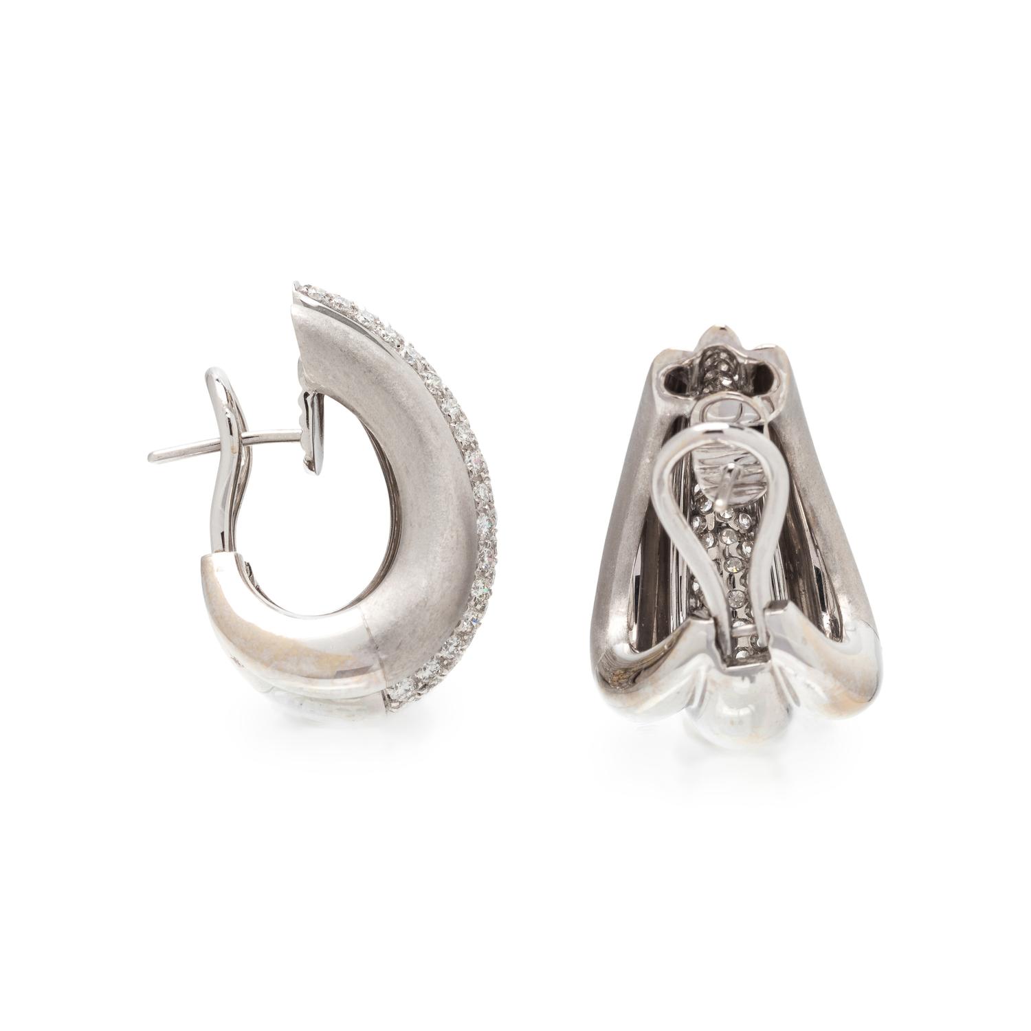 DAMIANI, WHITE GOLD AND DIAMOND EARCLIPS