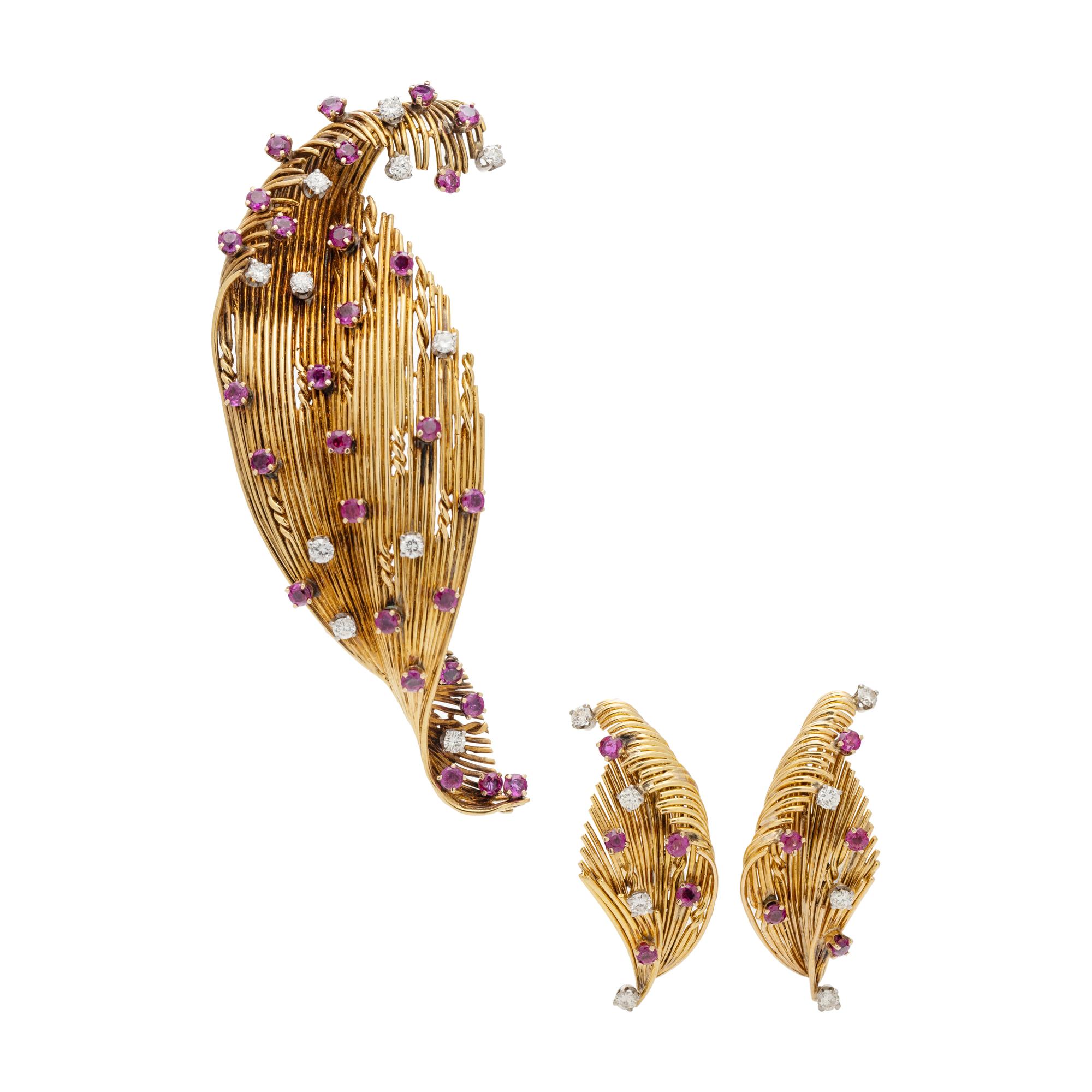YELLOW GOLD, DIAMOND AND RUBY SET