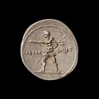 [ANCIENTS] ROMAN REPUBLIC. Octavian as Imperator (c. 32-29 BC). AR Denarius. (3.7 g, 20mm).