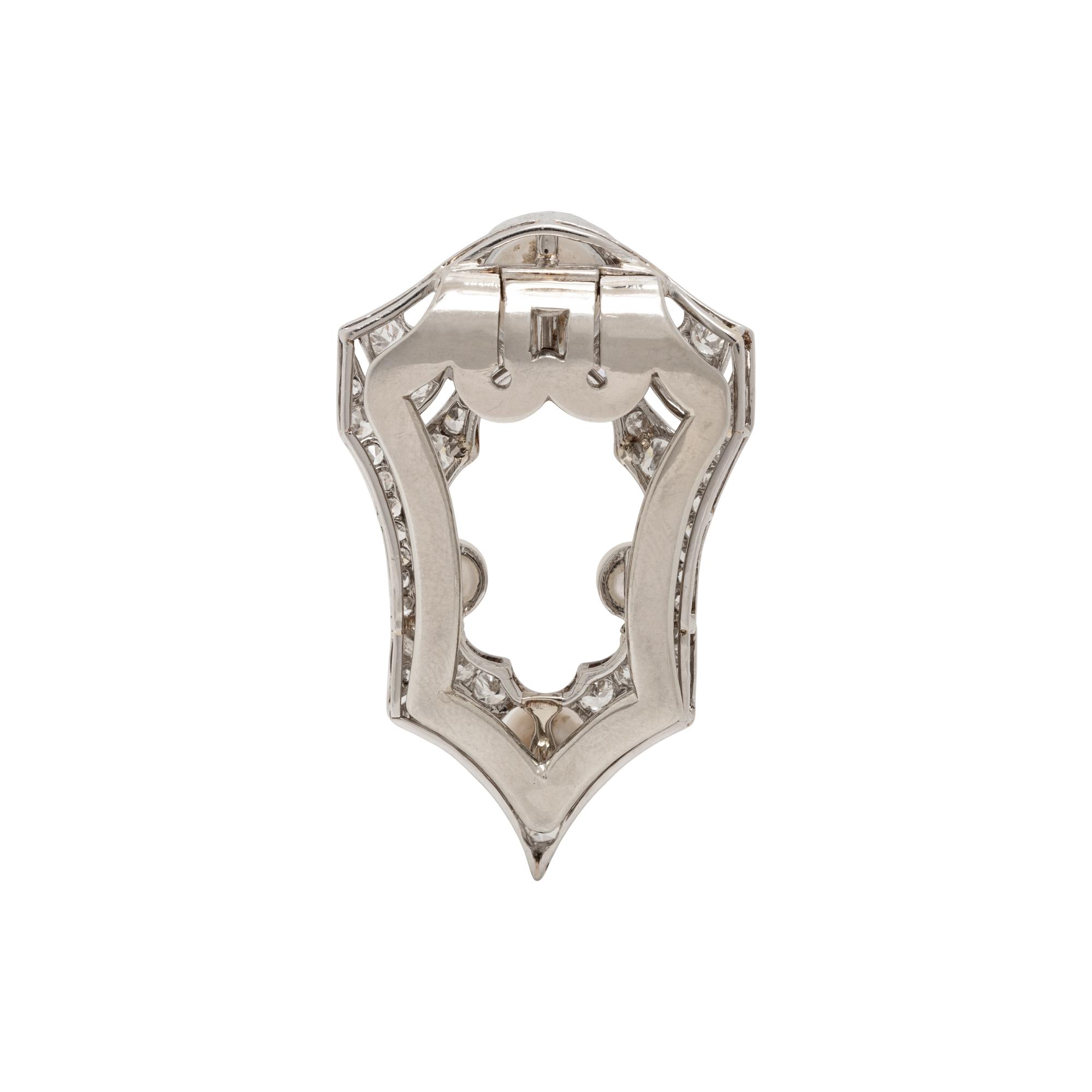 CULTURED PEARL AND DIAMOND FUR CLIP